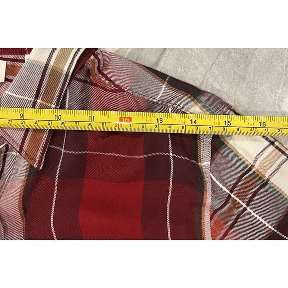 NWT Levi’s Ryan One Pocket Boyfriend Shirt Small - Picture 12 of 14